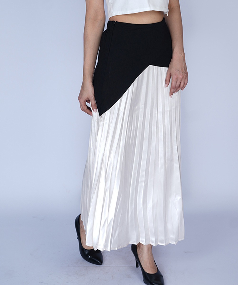 Asymmetrical Two Tone Pleated Maxi Skirt